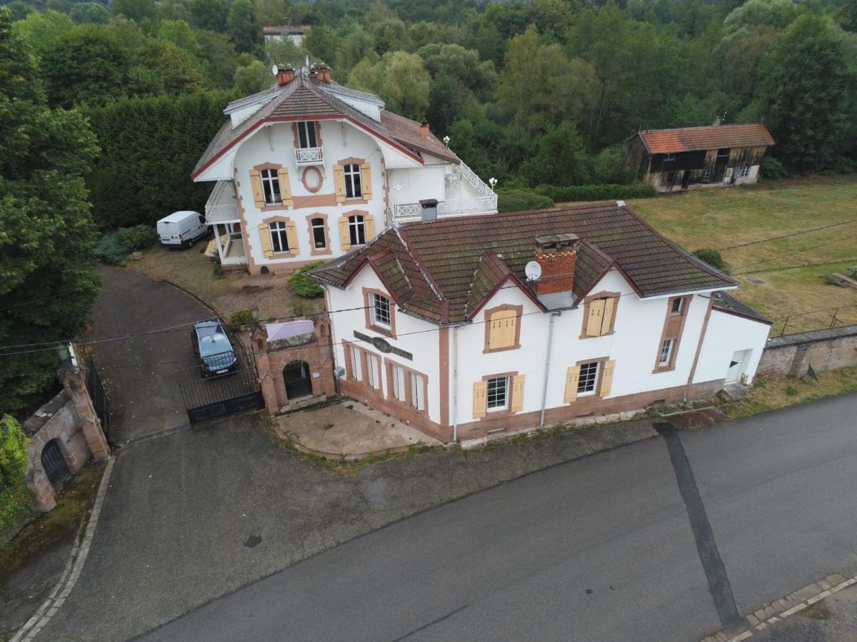 Gite "Fils Et Cotons" Piscine Interieure Chauffee A L'Annee Et Sauna Prive Celles-sur-Plaine Exterior foto
