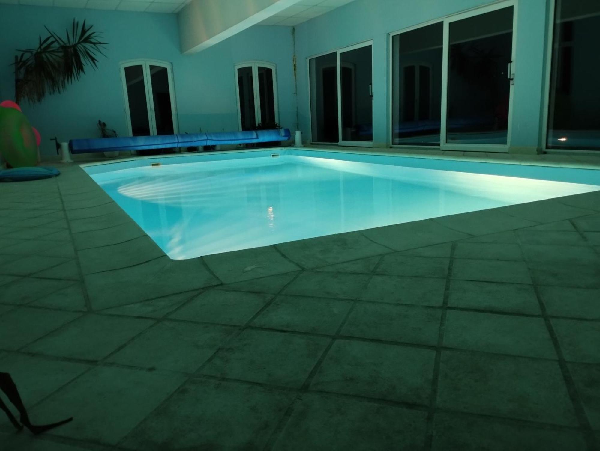 Gite "Fils Et Cotons" Piscine Interieure Chauffee A L'Annee Et Sauna Prive Celles-sur-Plaine Exterior foto